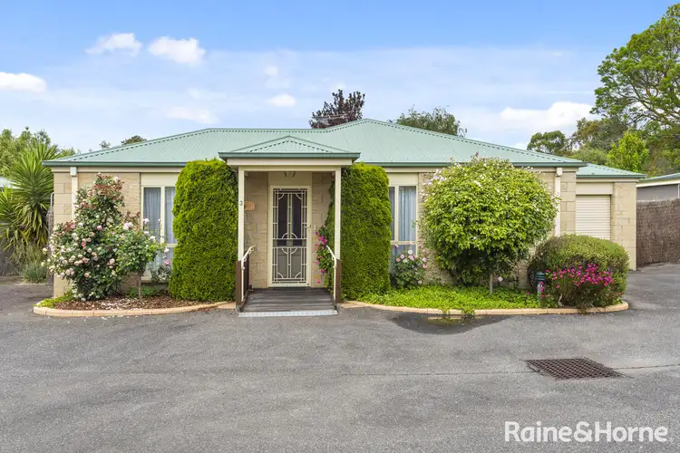 3/176 Station Road, New Gisborne VIC 3438