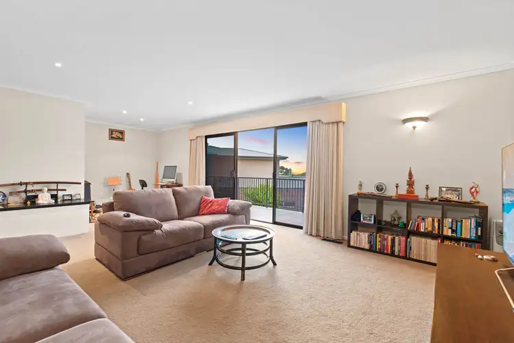 Sixth view of Homely house listing, 9 Kooluna Court, Frankston VIC 3199