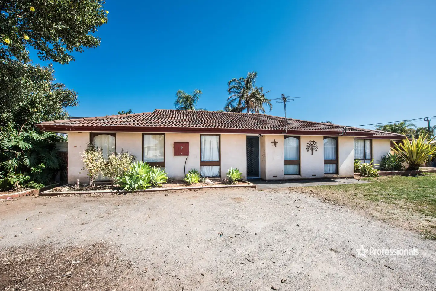 Main view of Homely house listing, 4 Houston Place, Webberton WA 6530