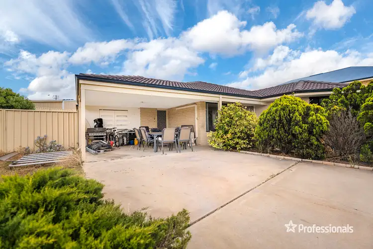 Second view of Homely house listing, 7 Paula Maslen Place, Mount Tarcoola WA 6530