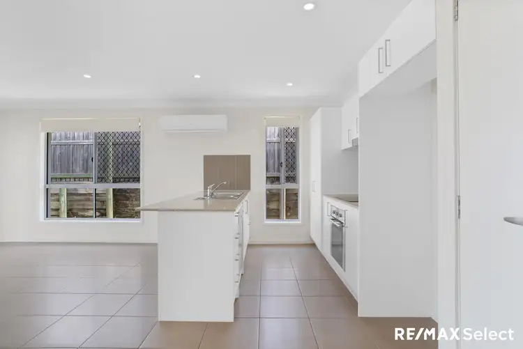 Sixth view of Homely house listing, 2/59 Caroval Drive, Rural View QLD 4740