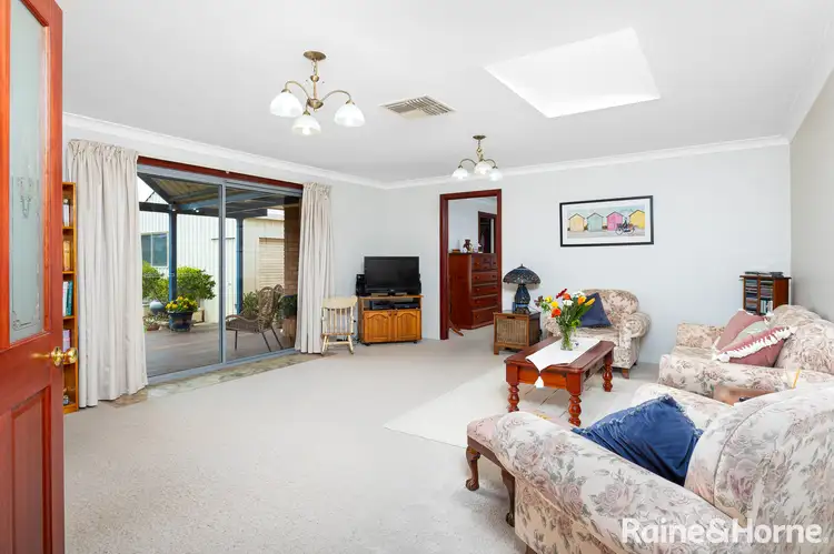 Sixth view of Homely house listing, 7 Geneva Crescent, Lake Albert NSW 2650