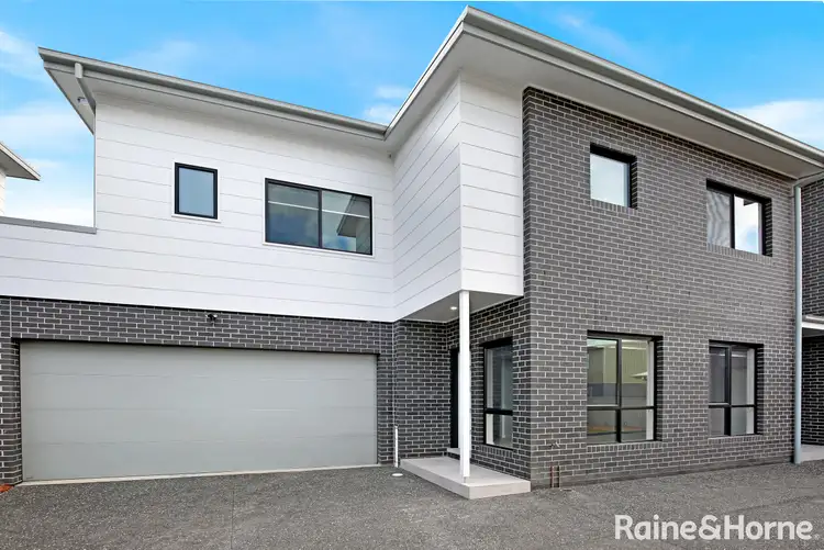 Third view of Homely townhouse listing, 2/2-4 Finlayson Street, Wollongong NSW 2500