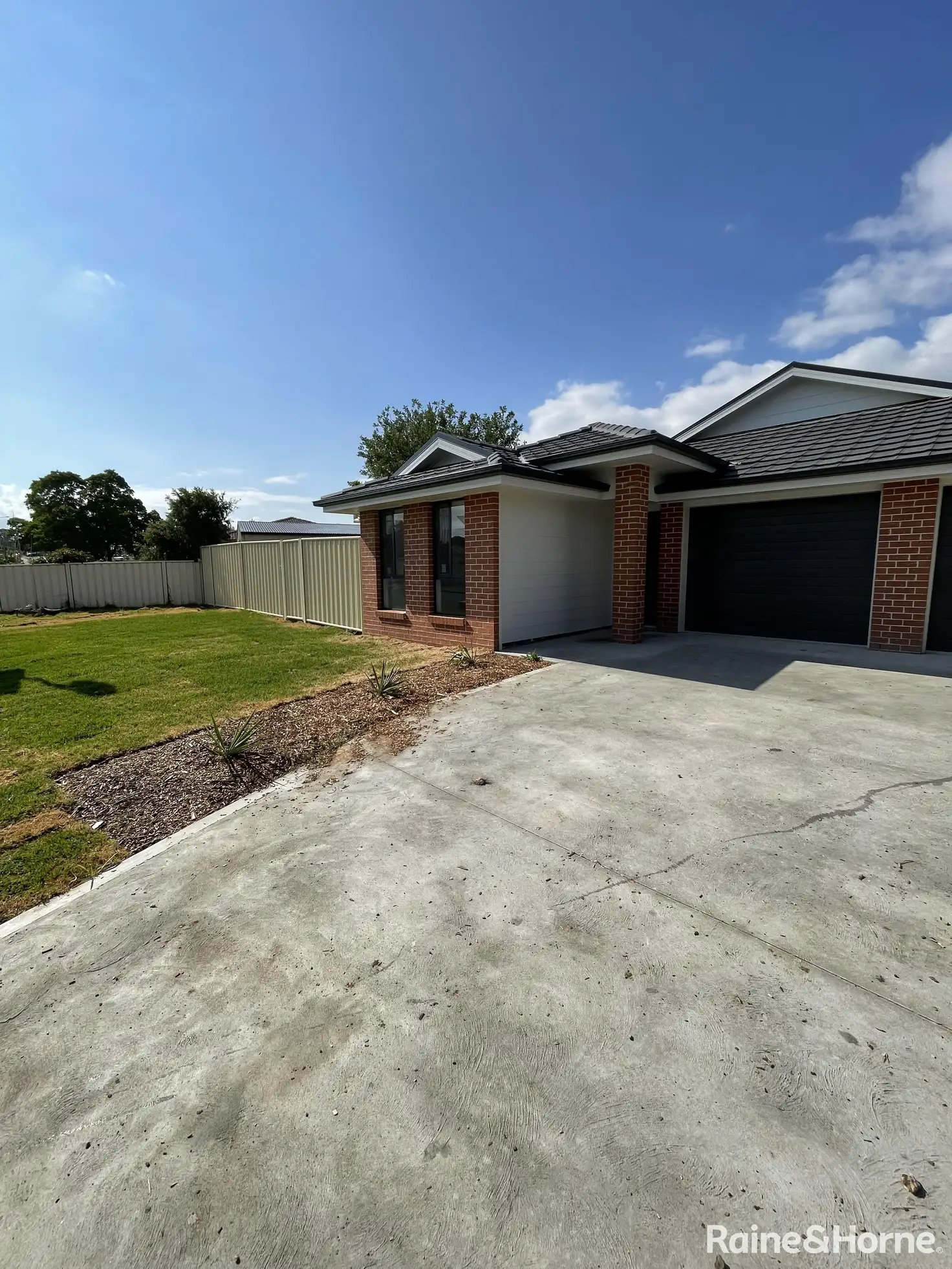 Main view of Homely house listing, 1/4 Flemming Crescent, West Tamworth NSW 2340