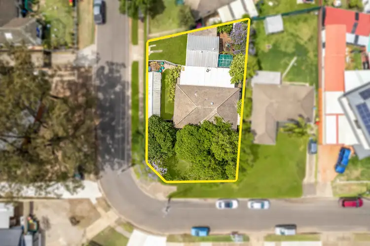 Main view of Homely house listing, 31 Wangaroa Crescent, Lethbridge Park NSW 2770
