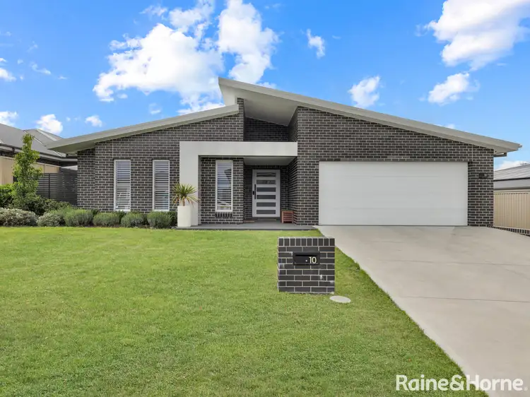 Main view of Homely house listing, 10 Cain Drive, Kelso NSW 2795
