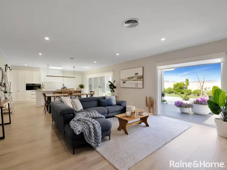 Third view of Homely house listing, 10 Cain Drive, Kelso NSW 2795