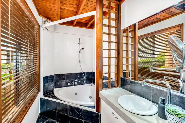 Sixth view of Homely house listing, 26 View Street, Wooloowin QLD 4030