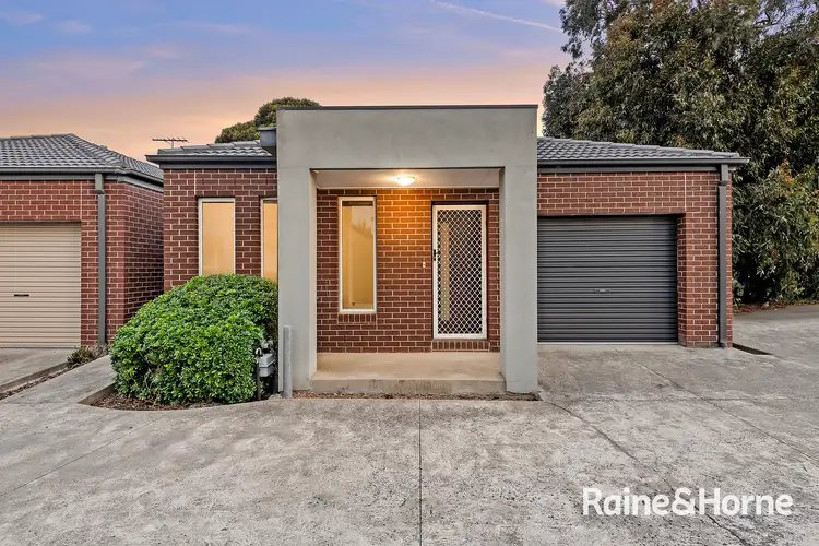 3/41-45 Valencia Circuit, Cranbourne VIC 3977