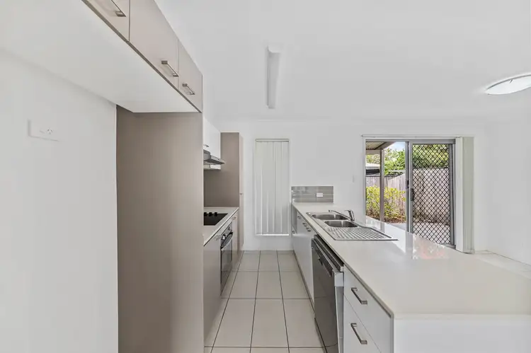 Third view of Homely townhouse listing, 8/52 Falso Place, Doolandella QLD 4077