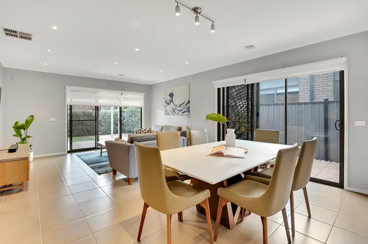 Fourth view of Homely house listing, 6 Lion Chase, Craigieburn VIC 3064