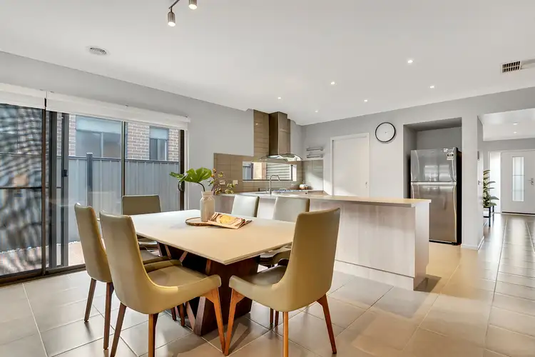 Fifth view of Homely house listing, 6 Lion Chase, Craigieburn VIC 3064