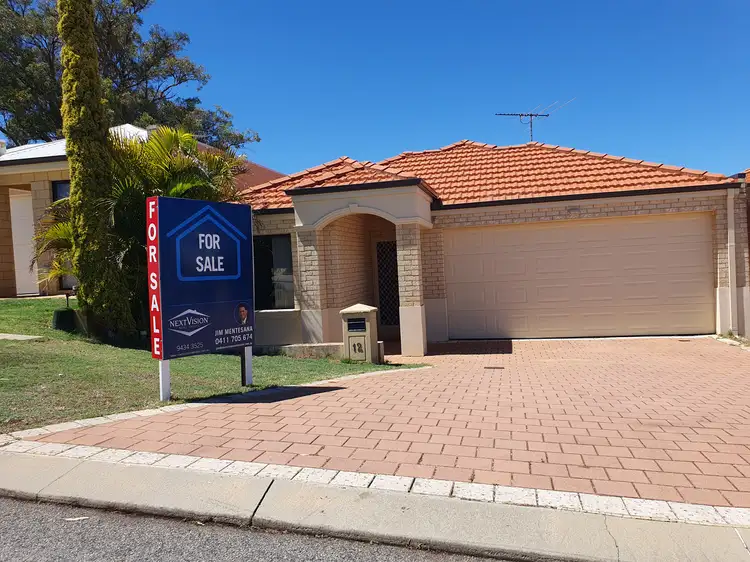 12 Magnet Close, Lake Coogee WA 6166