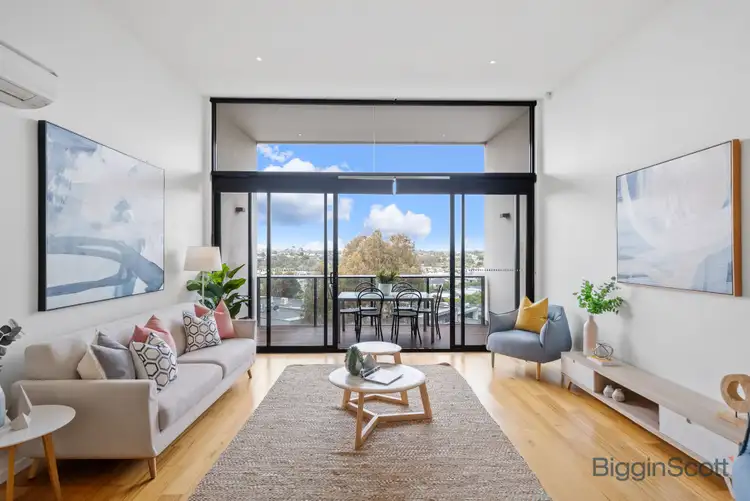 Second view of Homely house listing, 28 Vista Rise, Maribyrnong VIC 3032