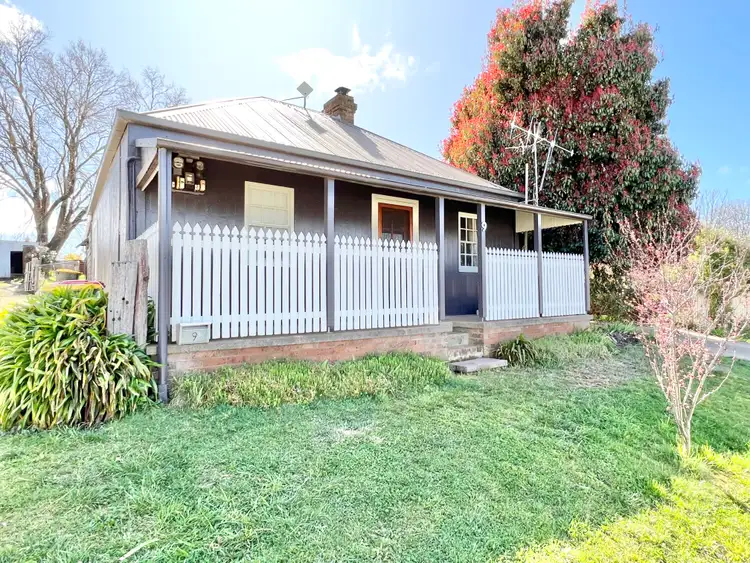 9 Pilcher Street, Millthorpe NSW 2798
