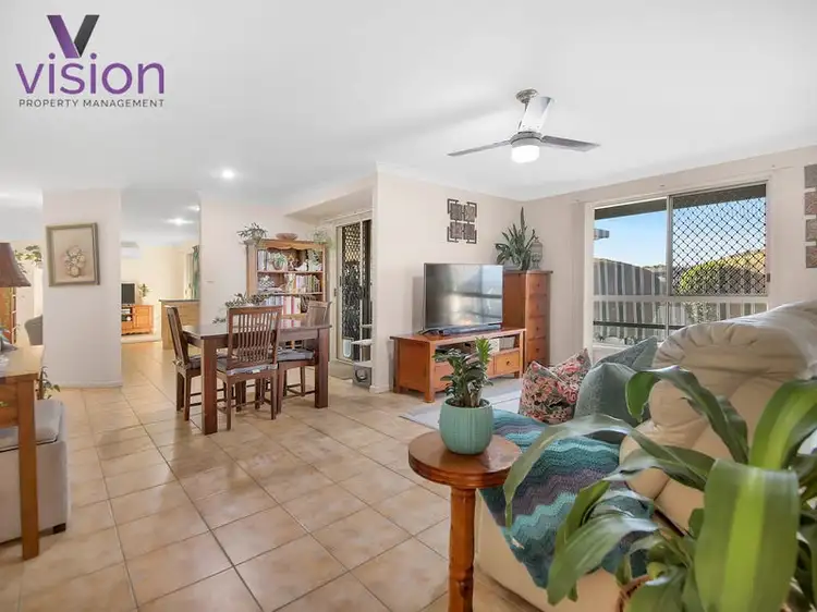 Fifth view of Homely house listing, 15 Rohan Way, Kawungan QLD 4655