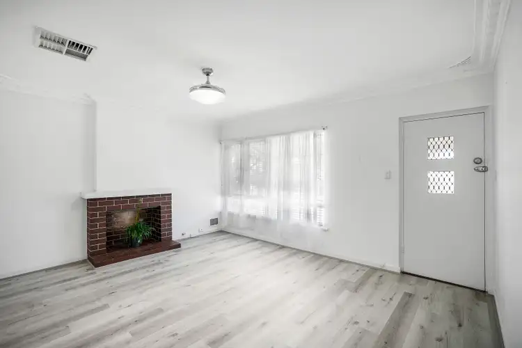 Fourth view of Homely house listing, 287 Hardey Road, Cloverdale WA 6105