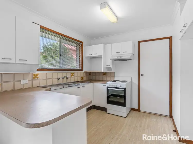 Third view of Homely semi-detached listing, 2/253 Brisbane Water Drive, West Gosford NSW 2250