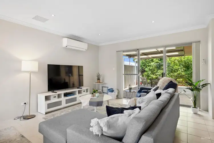 Fifth view of Homely house listing, 1/9 Parnell Way, Canning Vale WA 6155