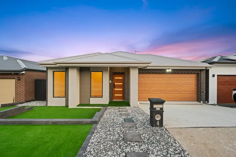 4 Knitlock Street, Taylor ACT 2913