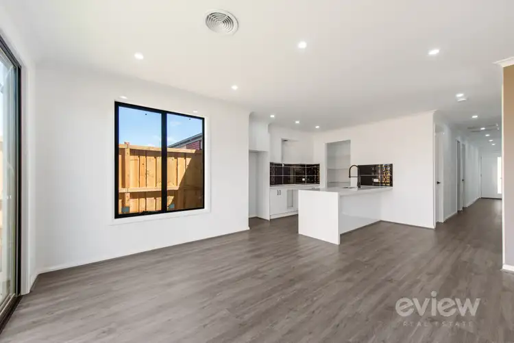 Fifth view of Homely house listing, 10 Meredith Street, Mambourin VIC 3024