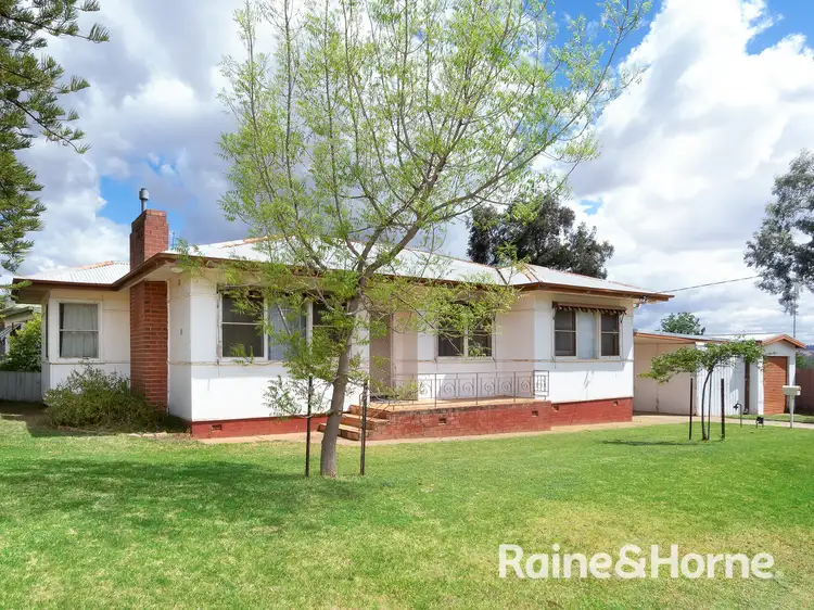 Main view of Homely house listing, 8 Marama Parade, Mount Austin NSW 2650