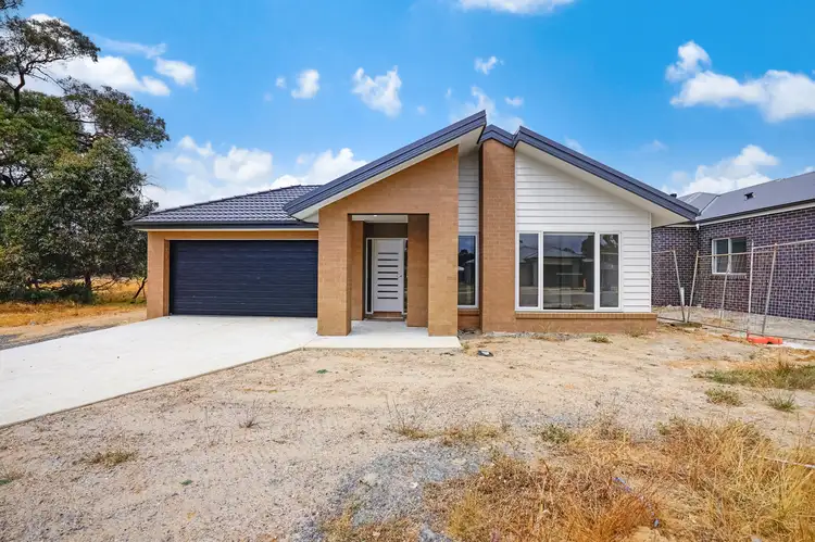 3 Evans Park Drive, Ararat VIC 3377