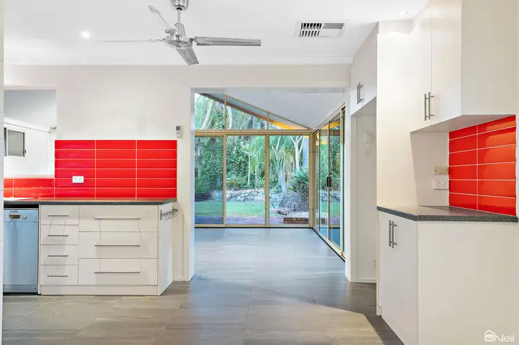 27 Kingsley Terrace, Kelmscott WA 6111