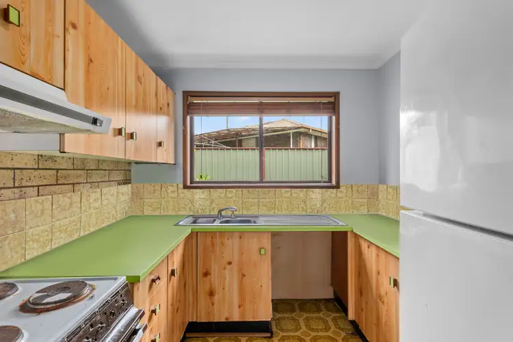 Fifth view of Homely unit listing, 9/2 Guinevere Court, Bethania QLD 4205