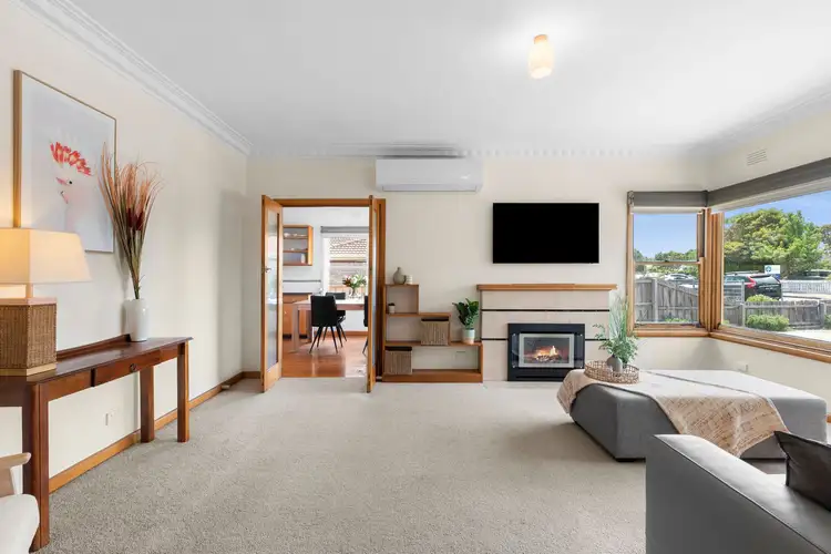 4 Lawrence Street, Leopold VIC 3224