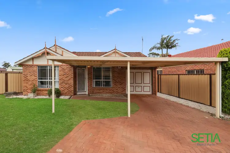 42 Unicombe Crescent, Oakhurst NSW 2761