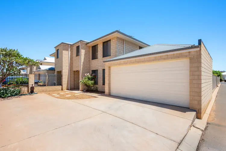 8/396 Hay Street, Somerville WA 6430