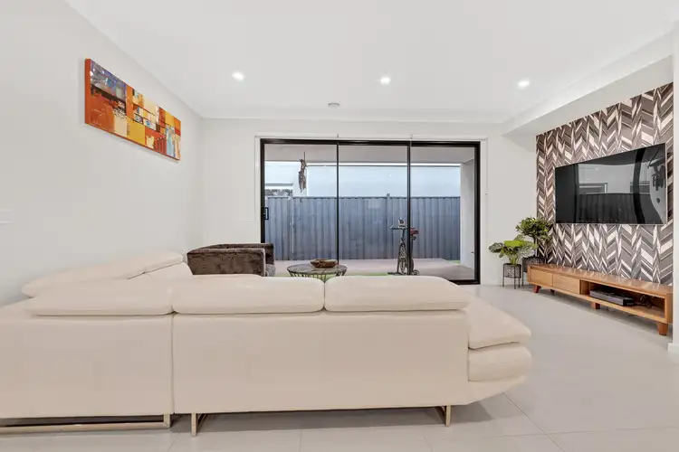 Sixth view of Homely house listing, 18 Moville Avenue, Truganina VIC 3029