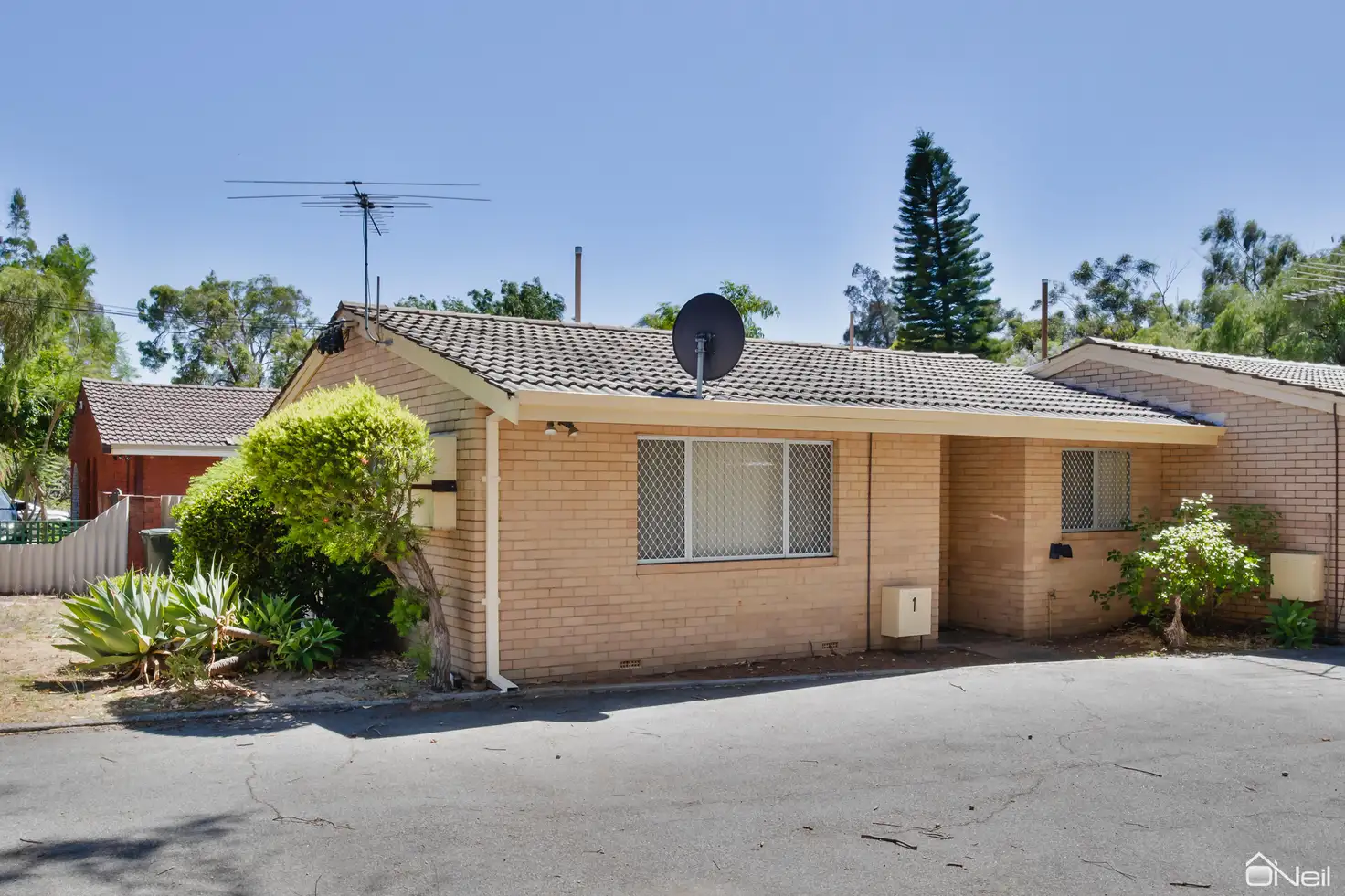 Main view of Homely house listing, 1/6 Arnott Court, Kelmscott WA 6111