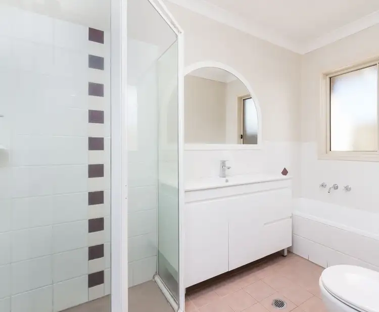 Fourth view of Homely villa listing, 5/46 Tungarra Road, Girraween NSW 2145