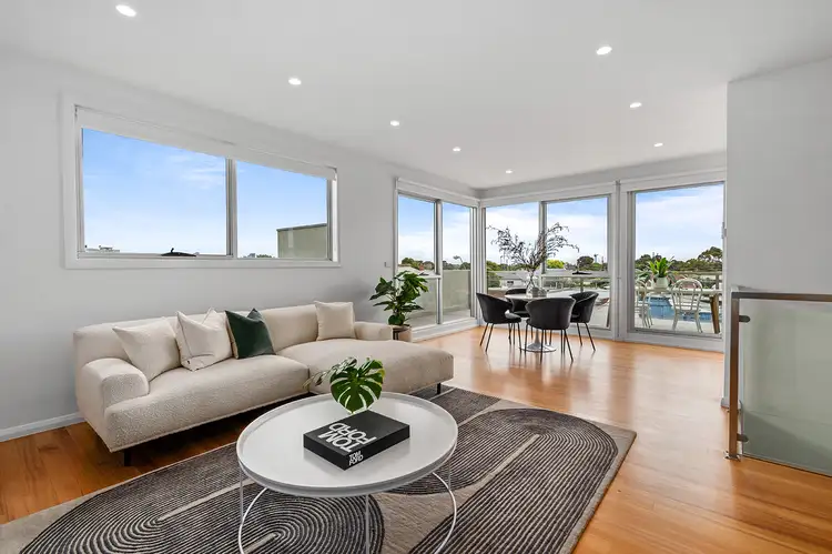 2/532 High Street, Northcote VIC 3070