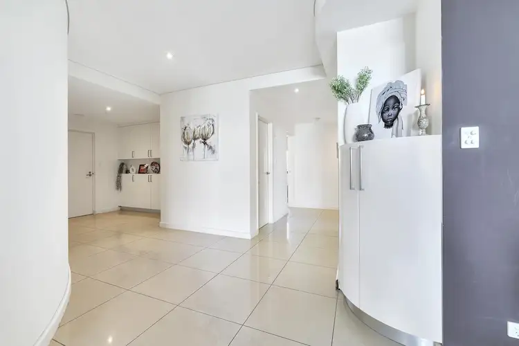 Fifth view of Homely apartment listing, 13/13 Esplanade, Darwin City NT 800