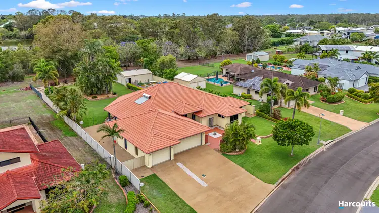 9 Lakeview Drive, Bundaberg North QLD 4670
