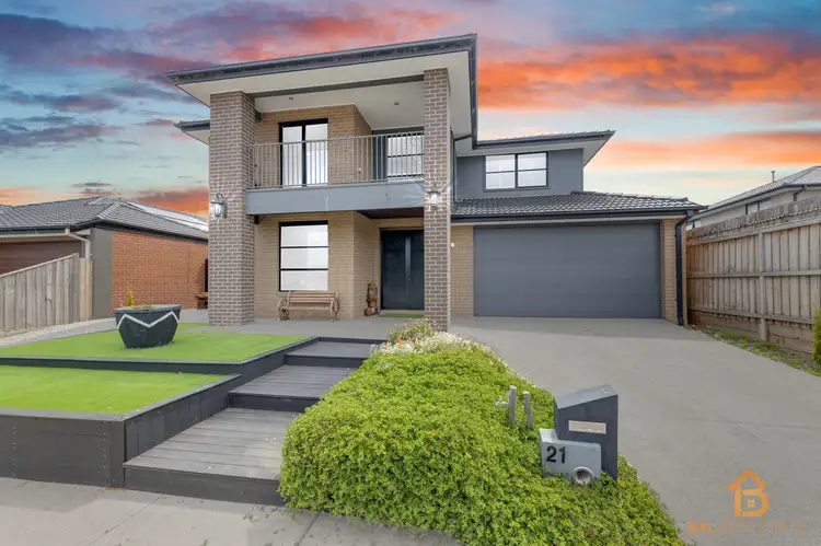 Second view of Homely house listing, 21 Labero Drive, Tarneit VIC 3029