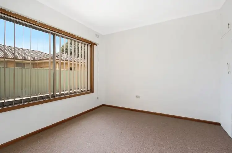 Fifth view of Homely unit listing, 5/1040 Corella Street, North Albury NSW 2640