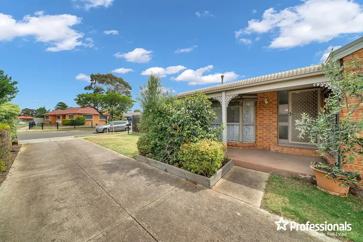 1/81 Gretel Grove, Melton VIC 3337