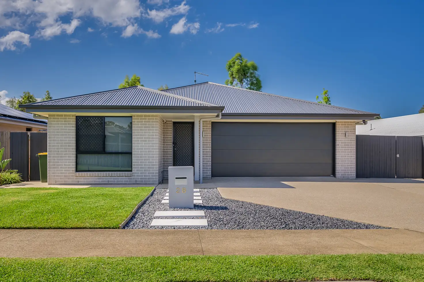 Main view of Homely house listing, 28 Phelps Circuit, Kirkwood QLD 4680