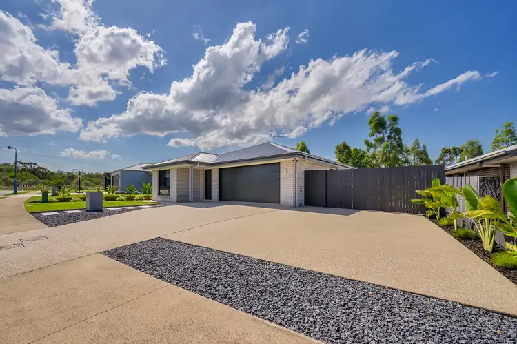 Second view of Homely house listing, 28 Phelps Circuit, Kirkwood QLD 4680