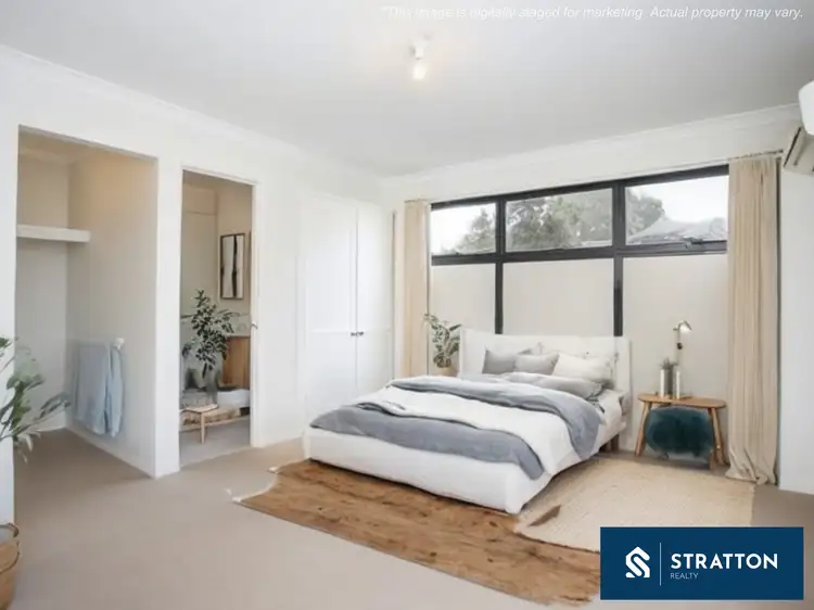 Third view of Homely house listing, 5 O'Brien Place, Camillo WA 6111