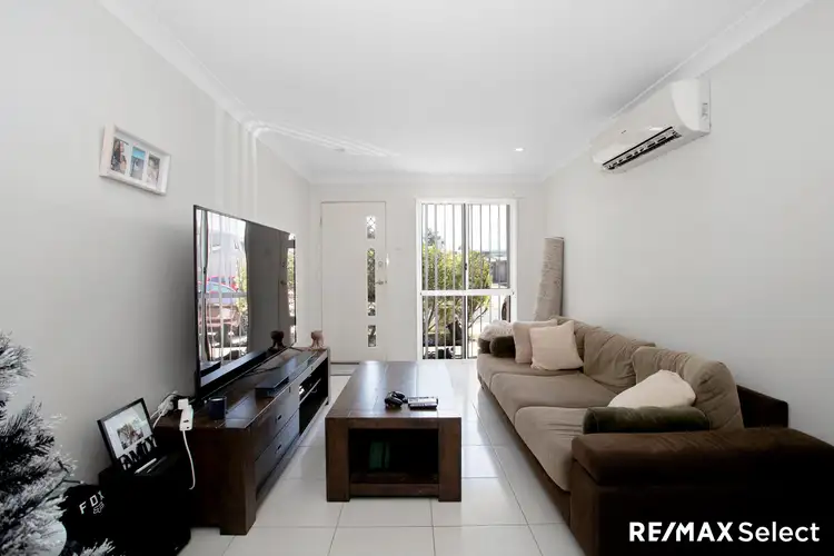 Fifth view of Homely semi-detached listing, 26 Vaucluse Crescent, East Mackay QLD 4740