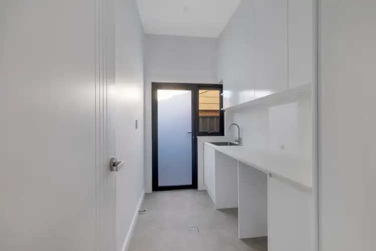 Fifth view of Homely house listing, 2a Banks Drive, St Clair NSW 2759