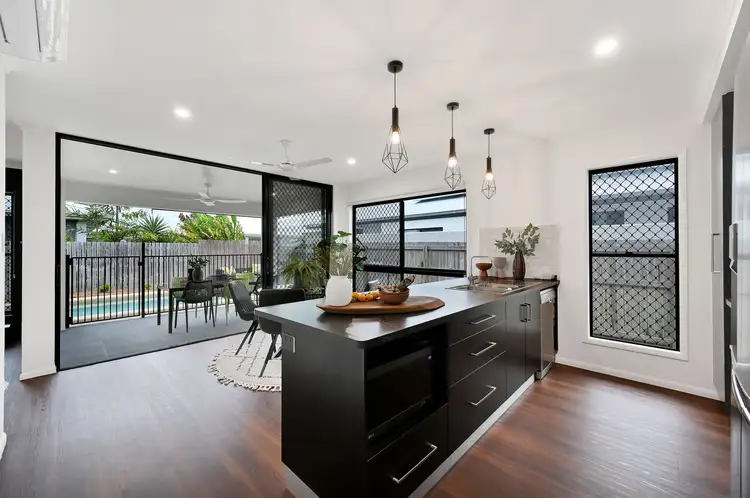 Sixth view of Homely house listing, 9 Barnfield Street, Mount Low QLD 4818