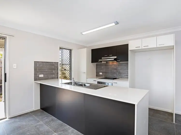 Fourth view of Homely townhouse listing, 2C PATEMAN PARADE, Thornlands QLD 4164