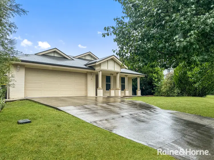 Second view of Homely house listing, 4 Huntingdale Close, Robin Hill NSW 2795