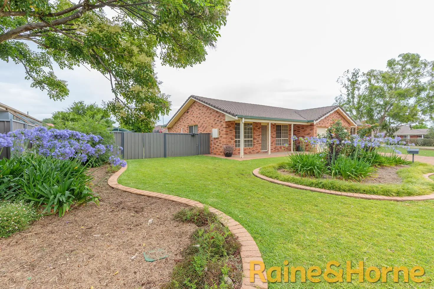 Main view of Homely semi-detached listing, 28 Jacqueline Drive, Dubbo NSW 2830